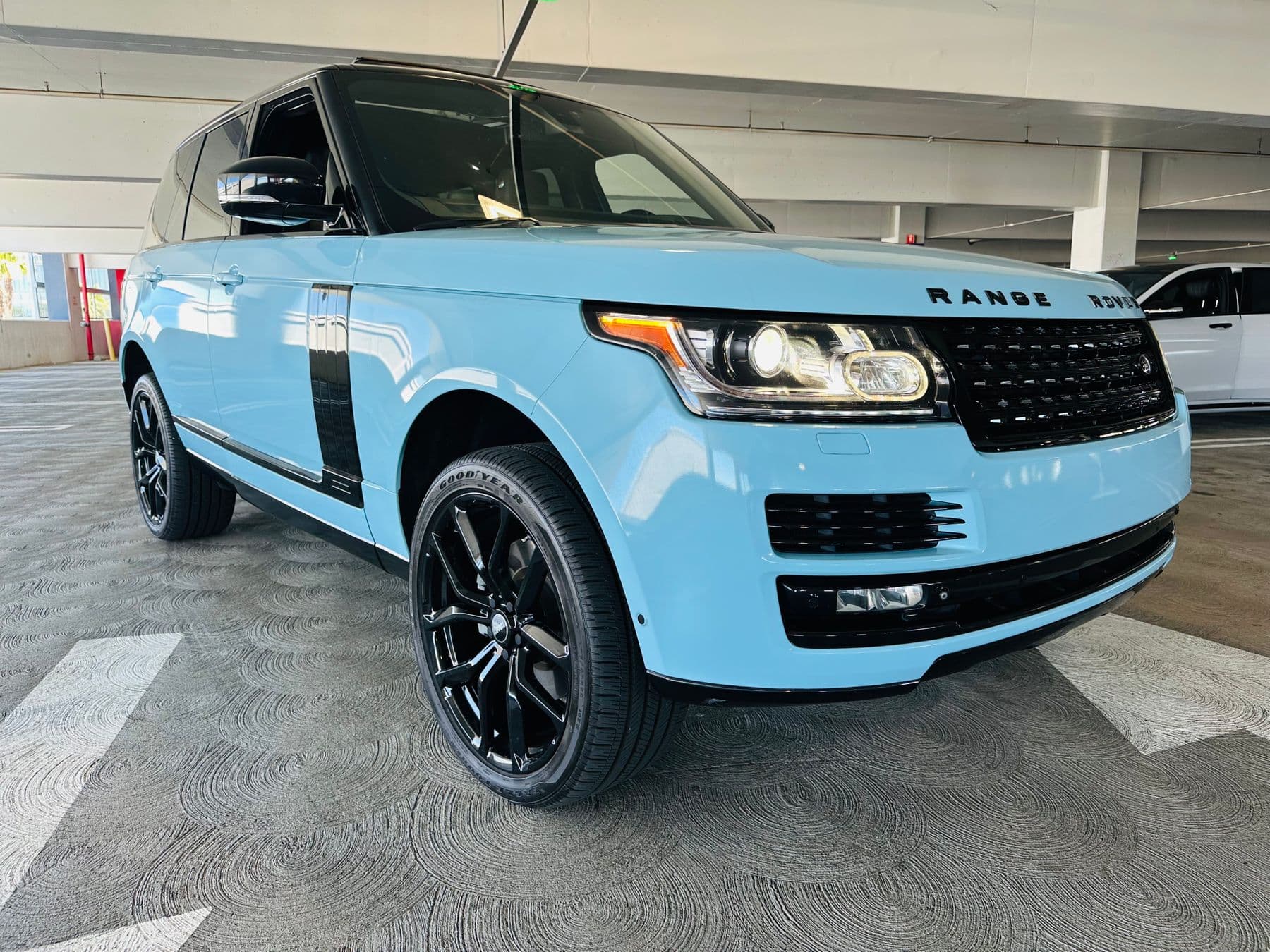 Land Rover